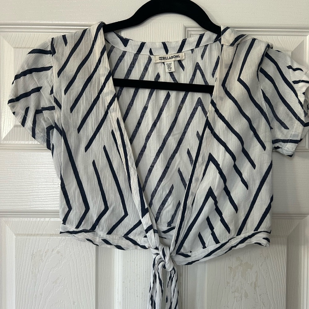 Billabong women’s shirt